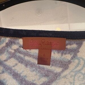 Lilly Pulitzer Navy and White Knit Seashell top